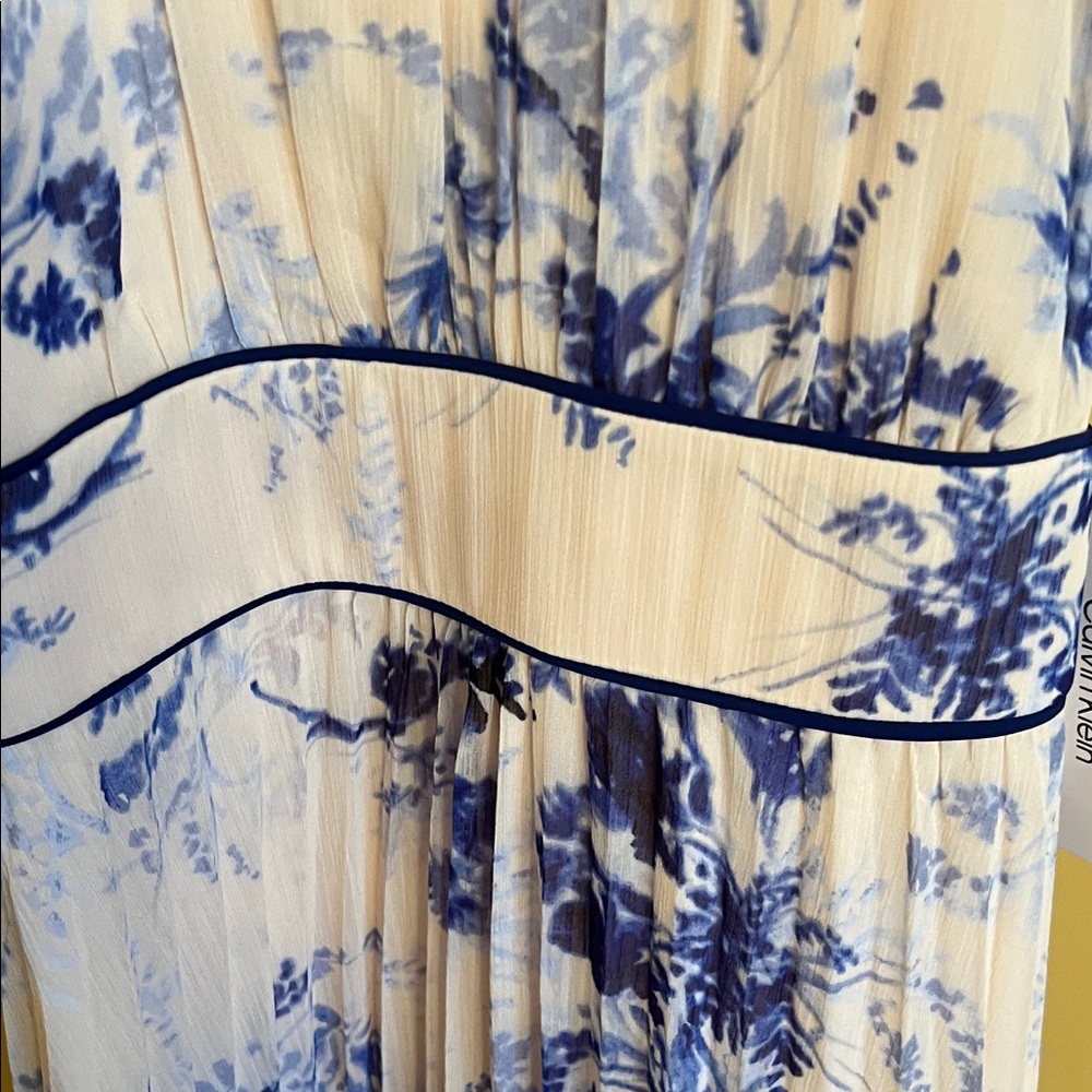 Calvin Klein Cream Blue Midi Dress size 6 simple BoHo pleated cottagecore - Picture 4 of 13